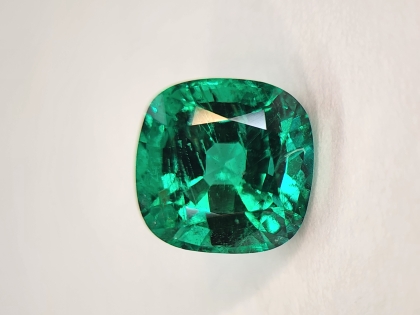 7.8x7.75 MM Emerald Genuine Cushion